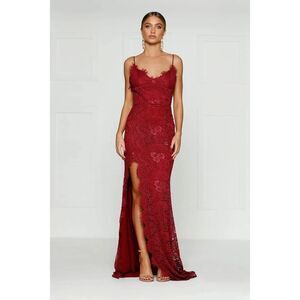 Alamour The Label Layali‎ Lace Mermaid Gown in Burgundy Size XS